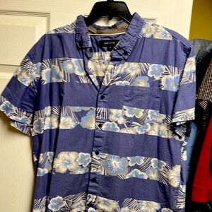 Mens Adam Levine Collection 222 Hawaiian Short Sleeve Size XL BUTTON UP SHIRT